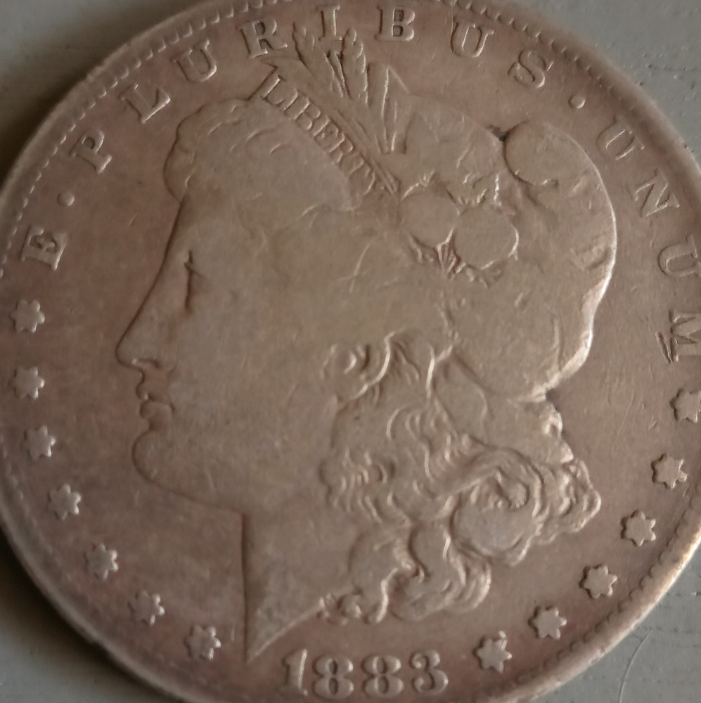 1883 S Morgan silver dollar